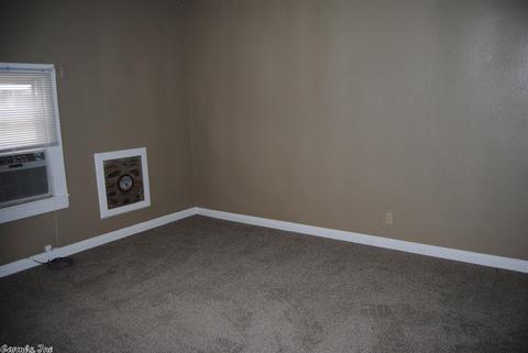 305 Walnut, Marshall, AR 72650 photo 6