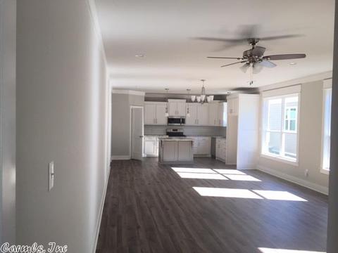 253 Prospect Park Cir, Bryant, AR 72022 photo 2