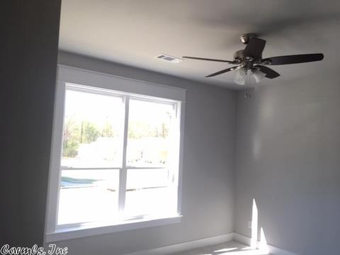 253 Prospect Park Cir, Bryant, AR 72022 photo 4