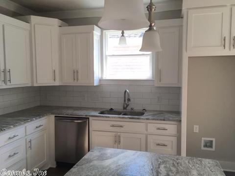 253 Prospect Park Cir, Bryant, AR 72022 photo 11