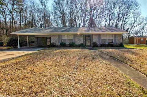 306 Steve Dr, Pine Bluff, AR 71603 photo 1