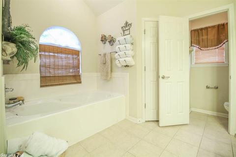 903 Queens Ct, Benton, AR 72019 photo 23