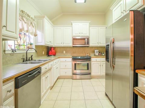 903 Queens Ct, Benton, AR 72019 photo 11