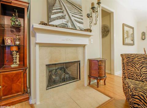 903 Queens Ct, Benton, AR 72019 photo 6