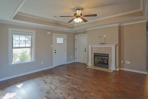 909 Huck Finn Blvd, Redfield, AR 72132 photo 2