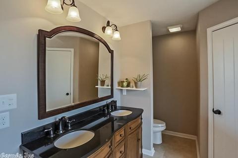 909 Huck Finn Blvd, Redfield, AR 72132 photo 4