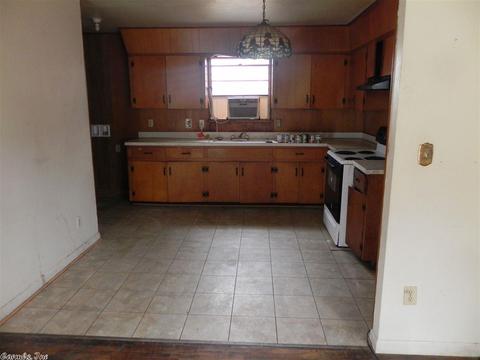 120 Cherry St, Jacksonville, AR 72076 photo 8