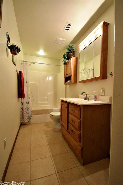 2508 Sutherland, Mena, AR 71953 photo 15