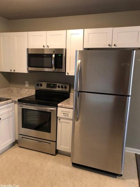 2020 Independence, Conway, AR 72034 photo 5
