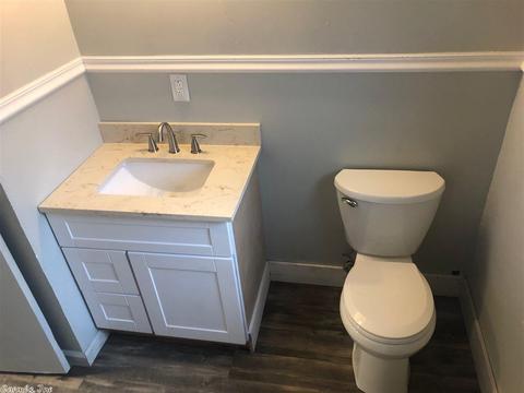 720 Third, Conway, AR 72032 photo 9