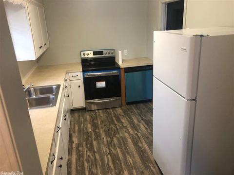 720 Third, Conway, AR 72032 photo 5