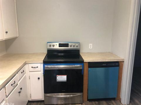 720 Third, Conway, AR 72032 photo 7