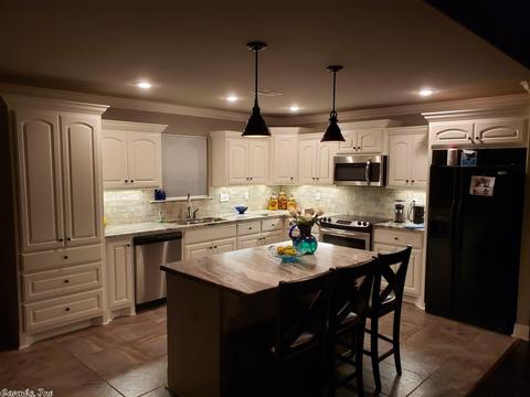 6501 Castle Ridge Dr, Benton, AR 72019 photo 2