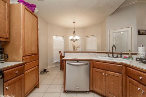 321 Madison, Benton, AR 72015 photo 12