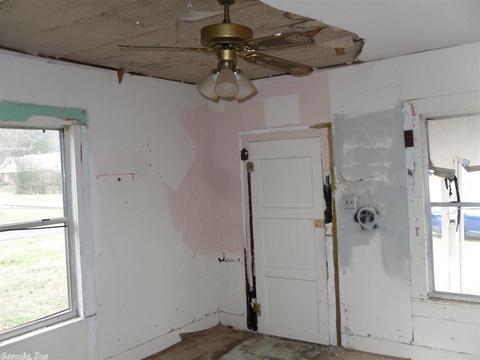 200 Sixth Ave, Mountain Pine, AR 71956 photo 4