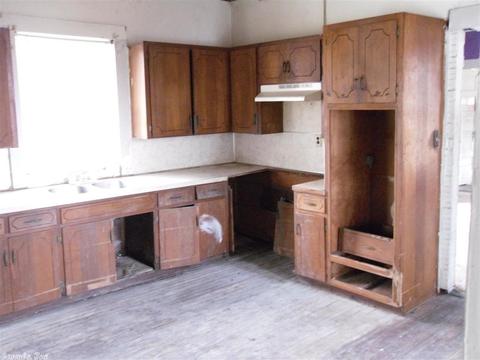 200 Sixth Ave, Mountain Pine, AR 71956 photo 11