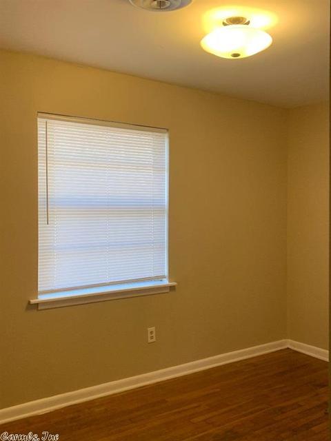 105 E Siebenmorgen, Conway, AR 72032 photo 5