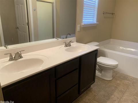11 Jacob Cv, Cabot, AR 72023 photo 13