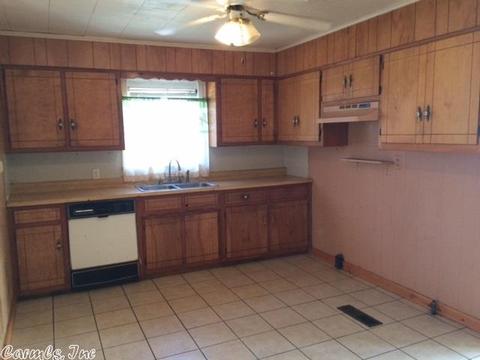 723 Baker St, Malvern, AR 72104 photo 8