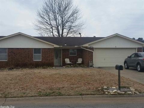 5 Devon Ln, Jacksonville, AR 72076 photo 1