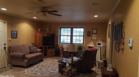 605 E Third St, Mccrory, AR 72101 photo 10