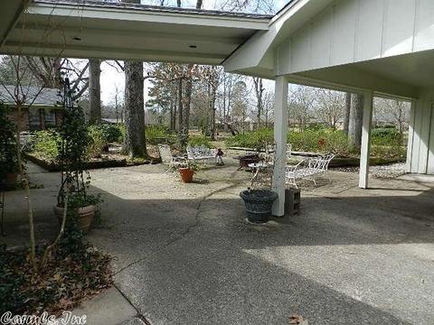 13 Foxcroft Ln, Pine Bluff, AR 71603 photo 2
