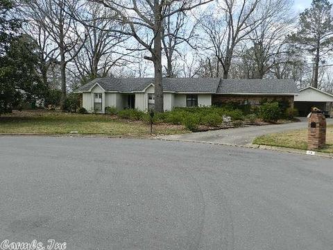 13 Foxcroft Ln, Pine Bluff, AR 71603 photo 1