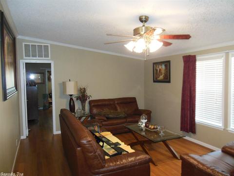 403 1st St, Mcrae, AR 72102 photo 7
