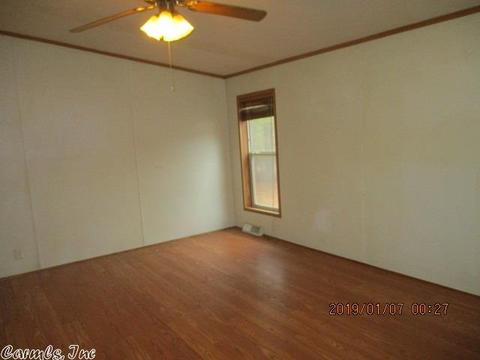 305 Daniel Dr, Bismarck, AR 71929 photo 9