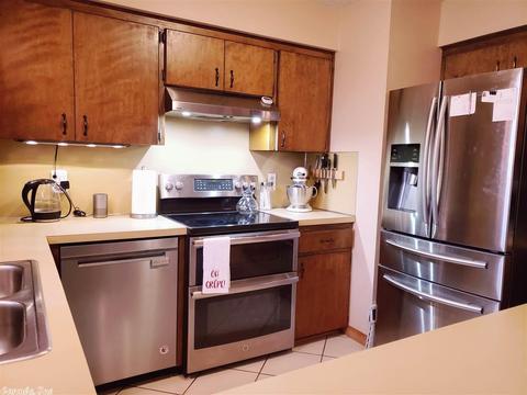11 Macarthur Dr, Conway, AR 72032 photo 5