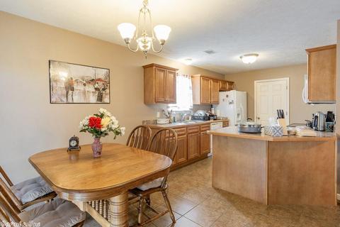 1790 Milestone, Conway, AR 72034 photo 6