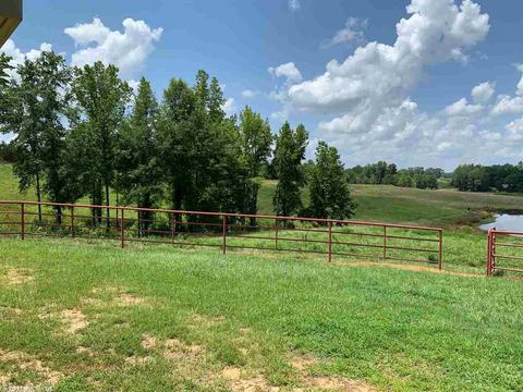 195 Smith, De Queen, AR 71832 photo 4