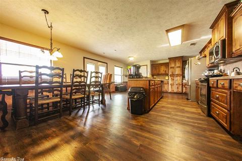 195 Smith, De Queen, AR 71832 photo 9