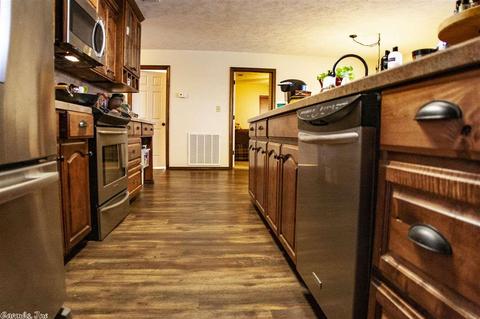 195 Smith, De Queen, AR 71832 photo 13