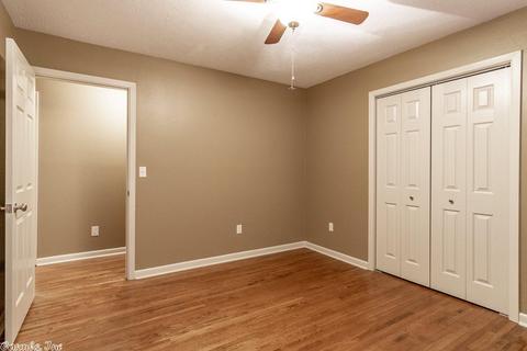610 E German Ln, Conway, AR 72032 photo 23