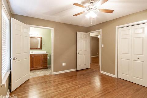 610 E German Ln, Conway, AR 72032 photo 16