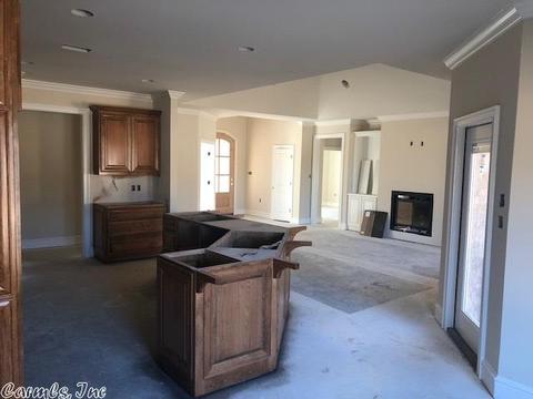 2224 Abigail Dr, Bryant, AR 72022 photo 5