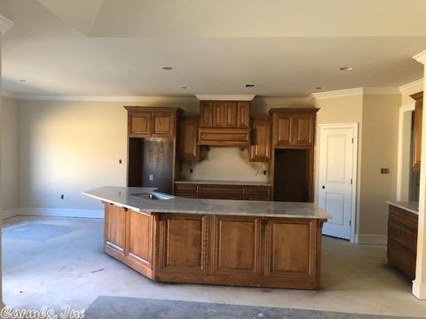 2224 Abigail Dr, Bryant, AR 72022 photo 6