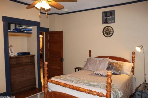 319 Ash St, Conway, AR 72034 photo 5