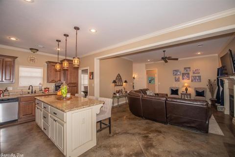 5130 Trinity Xing, Conway, AR 72034 photo 6