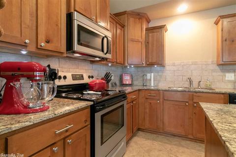 2030 Massee Gdns, Conway, AR 72034 photo 11