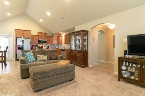 2030 Massee Gdns, Conway, AR 72034 photo 7