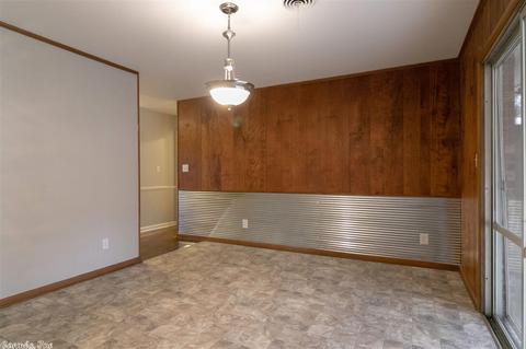 1310 Hillcrest, Conway, AR 72034 photo 13