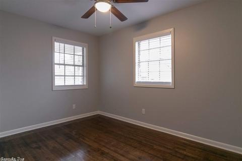 1310 Hillcrest, Conway, AR 72034 photo 17