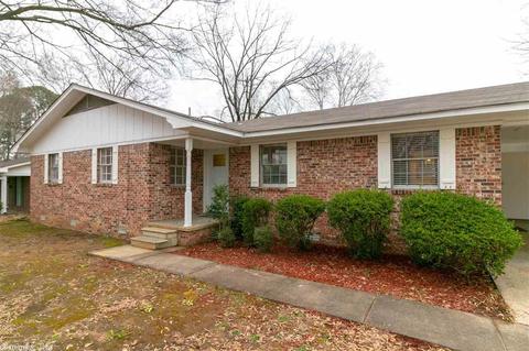 1310 Hillcrest, Conway, AR 72034 photo 4