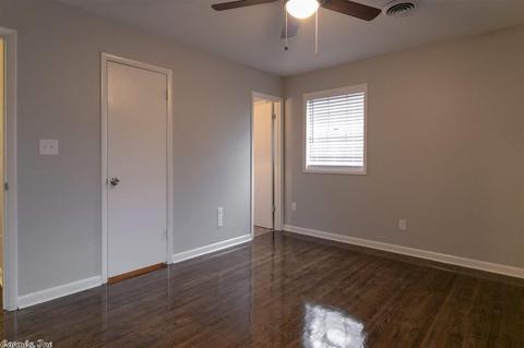 1310 Hillcrest, Conway, AR 72034 photo 25