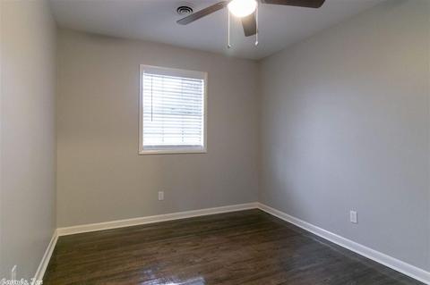 1310 Hillcrest, Conway, AR 72034 photo 26