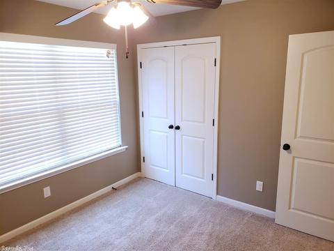 2628 Oakbrook, Benton, AR 72015 photo 11