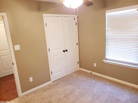 2628 Oakbrook, Benton, AR 72015 photo 12