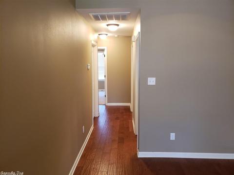 2628 Oakbrook, Benton, AR 72015 photo 8